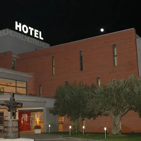 Hotel Les Torres Sant Esteve Sesrovires